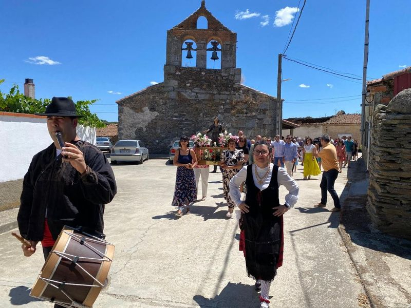 Palacios de Salvatierra honra a Santa María Magdalena