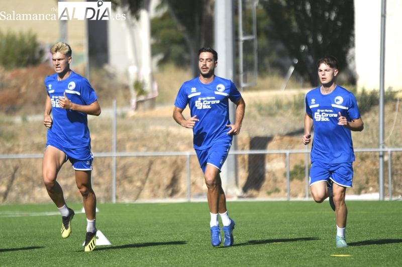 Unionistas realiza su primera doble sesión de pretemporada bajo la ola de calor