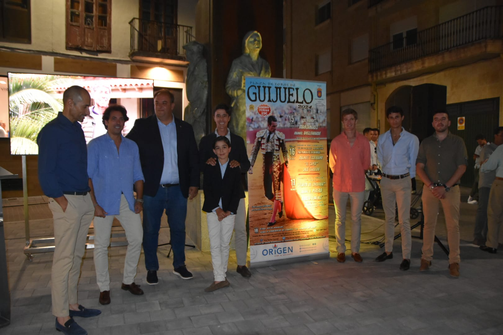 Multitudinaria y brillante presentación de la Feria de Guijuelo