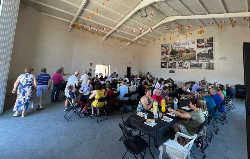 Gejo de los Reyes celebra la Fiesta del Reencuentro con misa y una comida