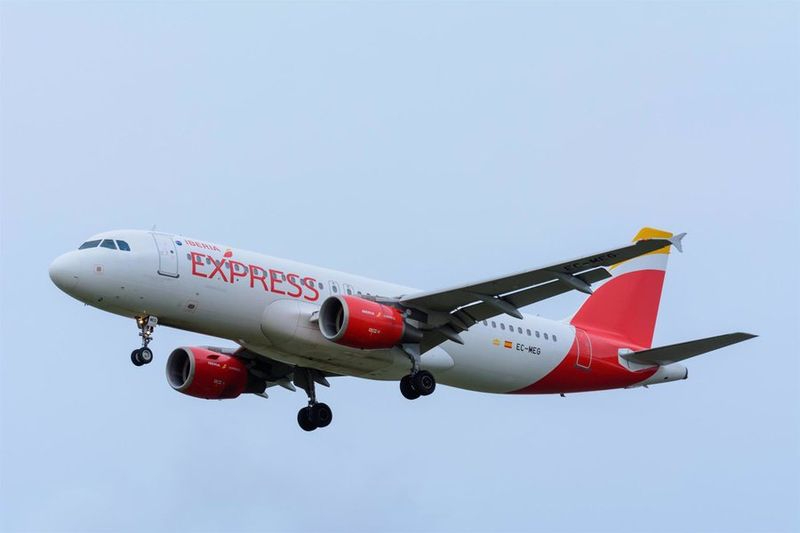 Iberia Express ofrece descuentos de hasta el 45% para viajar a Baleares en septiembre y octubre