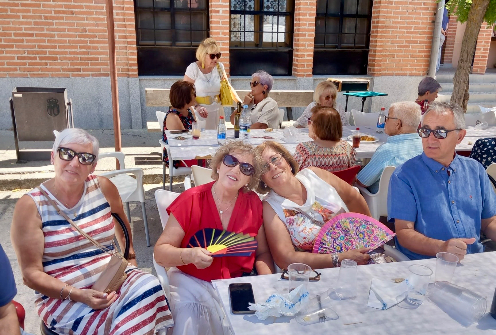 Gran participación y ambiente en la fiesta de la Asociación de Mayores Torres Villarroel de Macotera