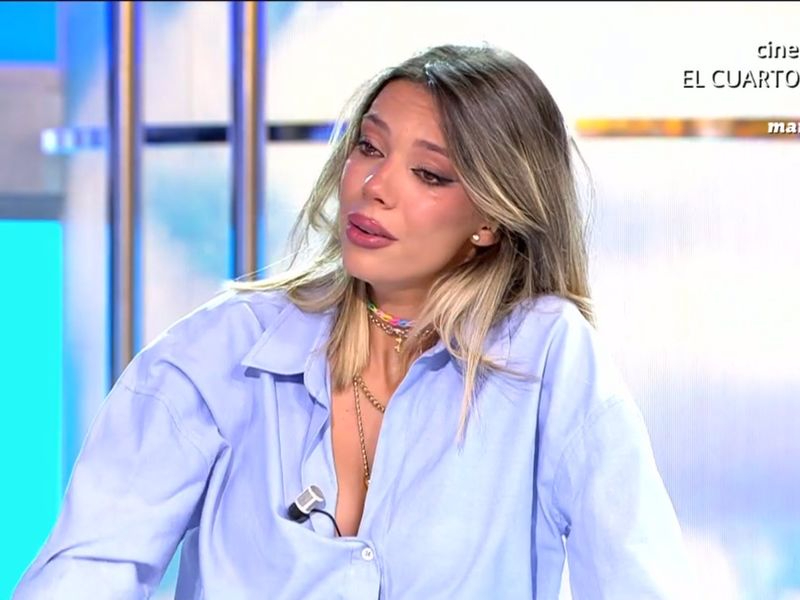 Alejandra Rubio, sobresaturada, rompe a llorar y se enfrenta a sus compañeros para defender a Carlo Costanzia