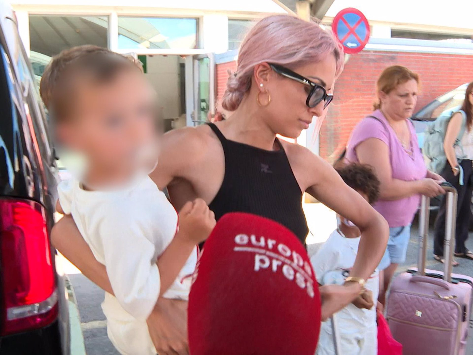 Hiba Abouk reacciona a su supuesto encuentro con Álvaro Muñoz Escassi: Es una falta de respeto con mis hijos delante