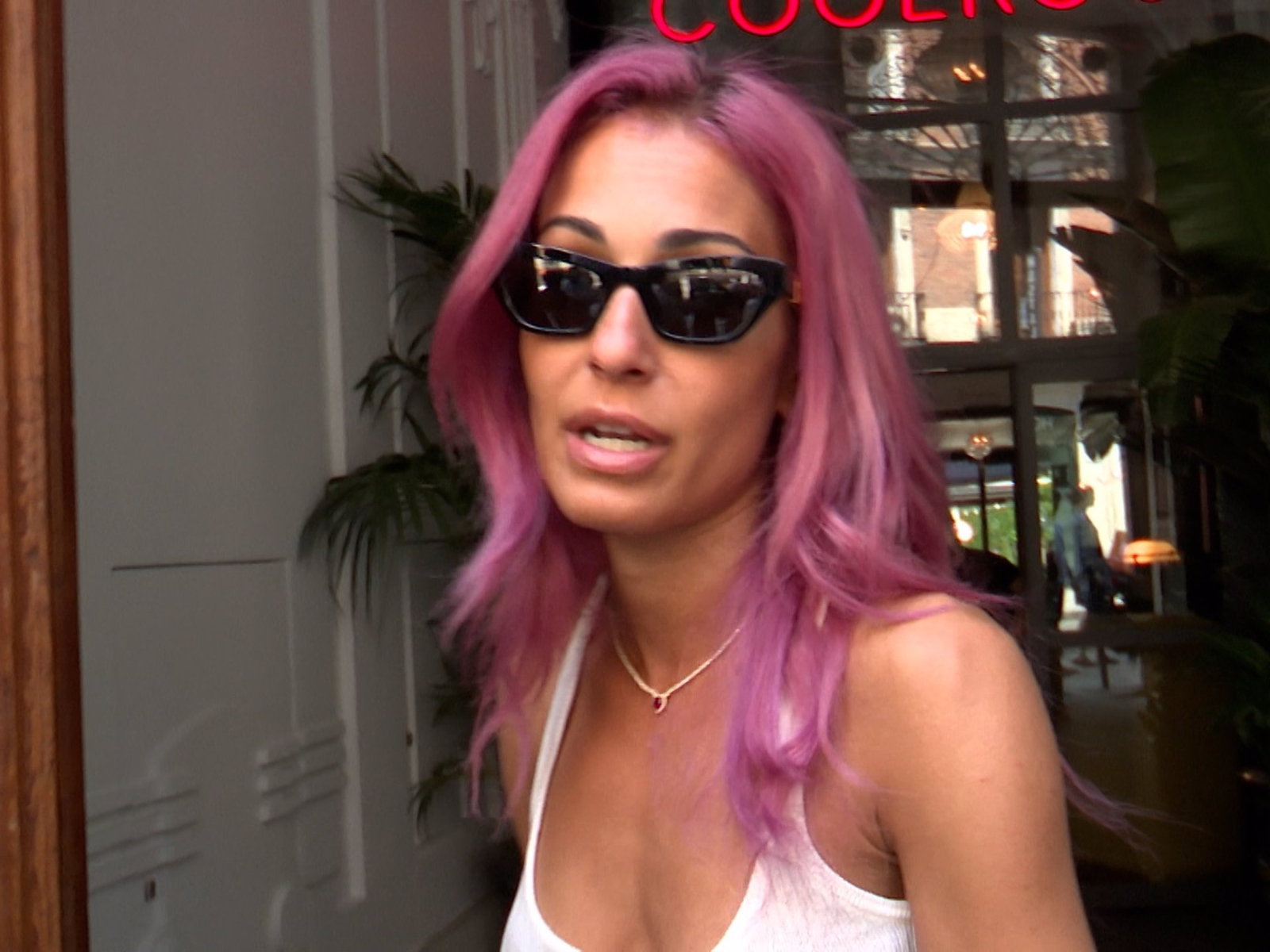 Hiba Abouk contradice a Escassi y asegura que no hay nada entre ellos