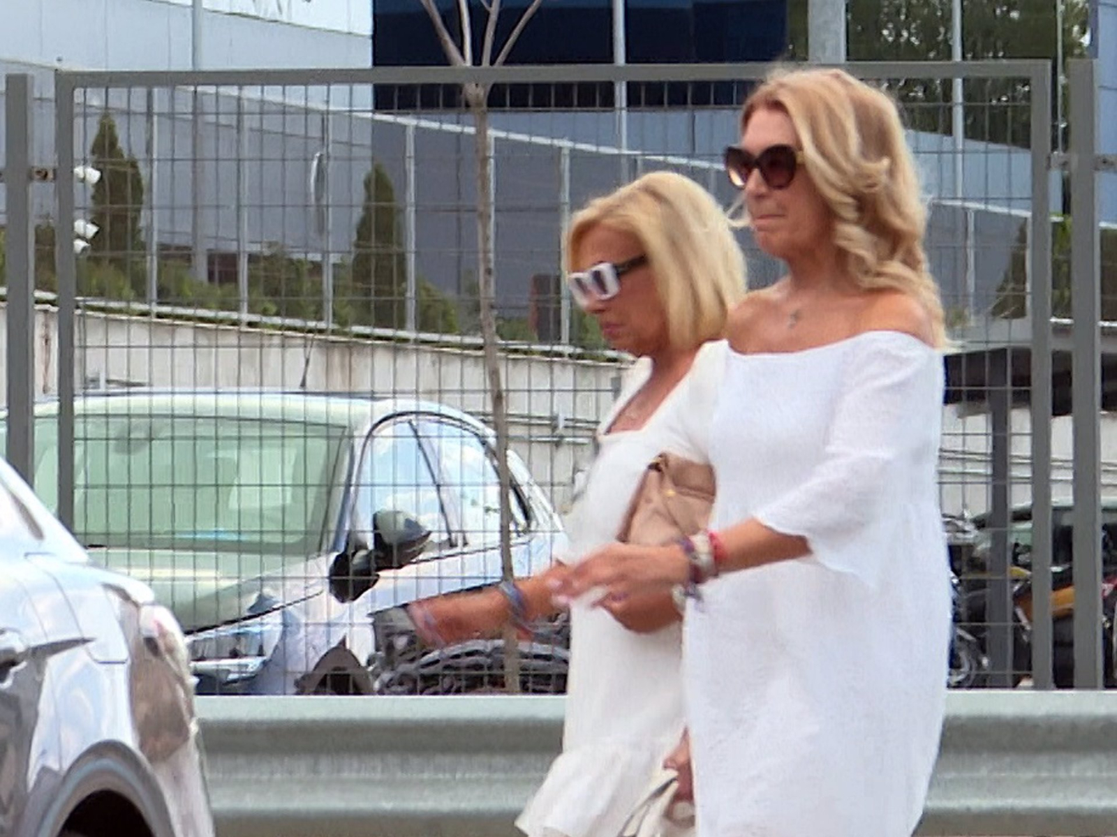 Carmen Borrego abandona Mediaset entre lágrimas tras la última emisión de Así es la vida