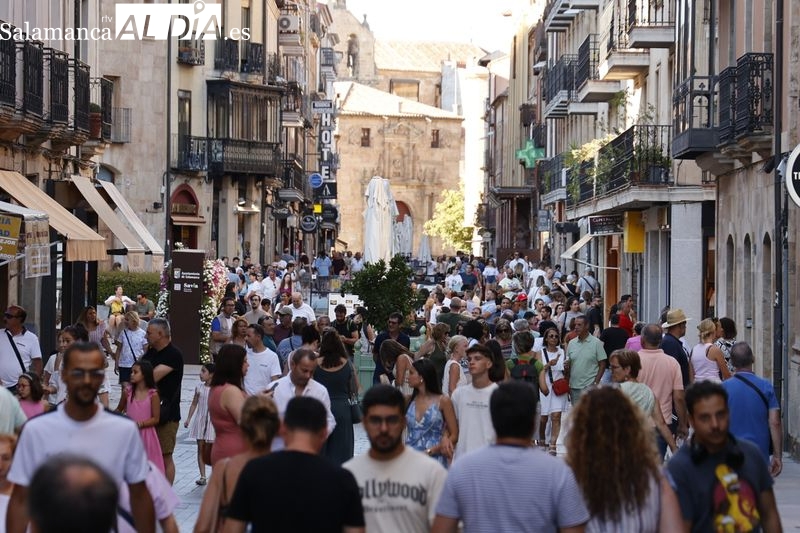 Salamanca, a tope en el puente de agosto gracias al buen tiempo y los turistas