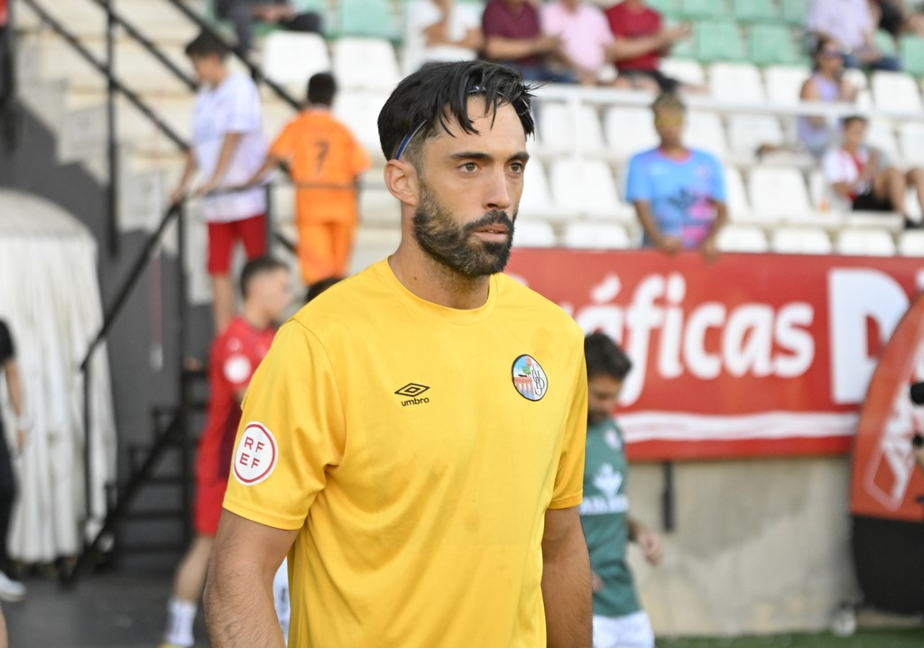 El Salamanca UDS cree que Jon Villanueva podría estar de baja alrededor de un mes por su lesión 