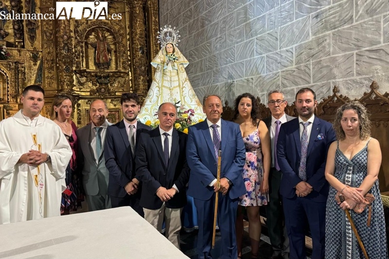 Lleno en la iglesia de Macotera para la eucaristía en honor a la Virgen de la Encina