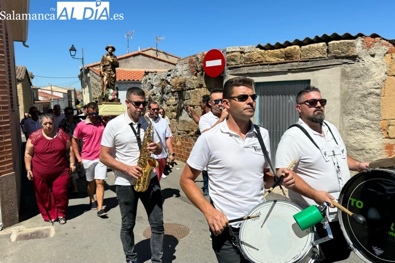 Cantalpino arropa a San Roque de manera masiva en el día grande de sus fiestas patronales