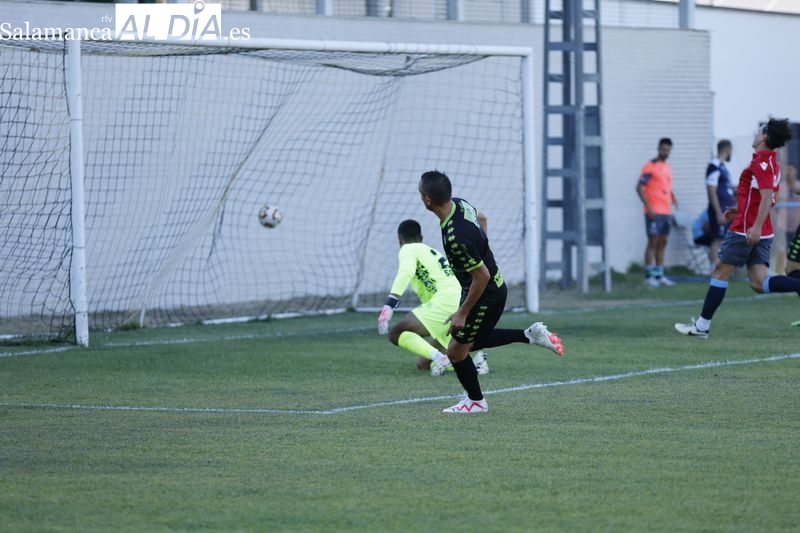 El CD Guijuelo se impone al CD Coria (2-0)