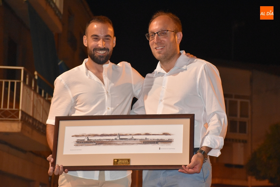 Alberto Maza llama a jugar en casa a nivel comercial para así ganar todos