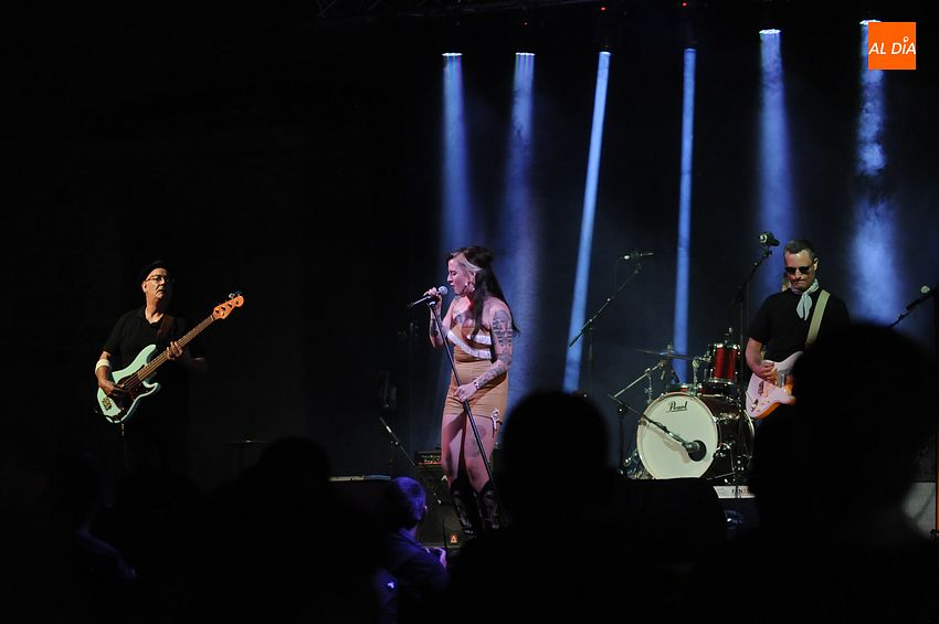 Farinato Sound ambienta la noche sabatina en Miróbriga