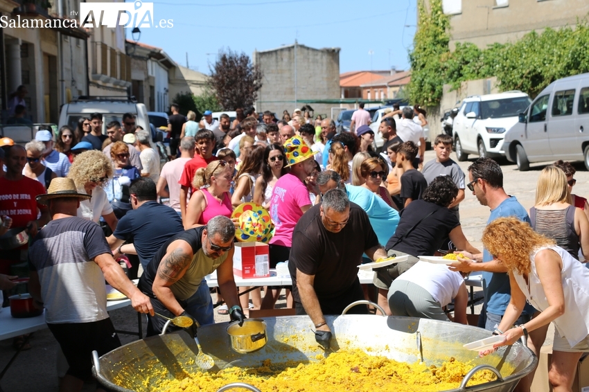 En Vilvestre honran a San Sebastián con los actos religiosos y el baile de la bandera 