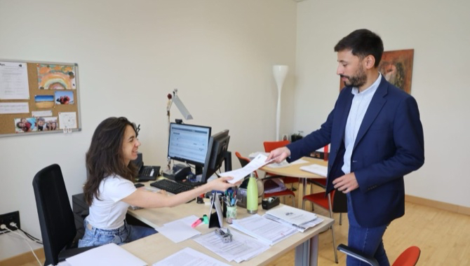 El senador peñarandino Fran Díaz pide comparecer en las Cortes para dar cuenta de su actividad en el cargo