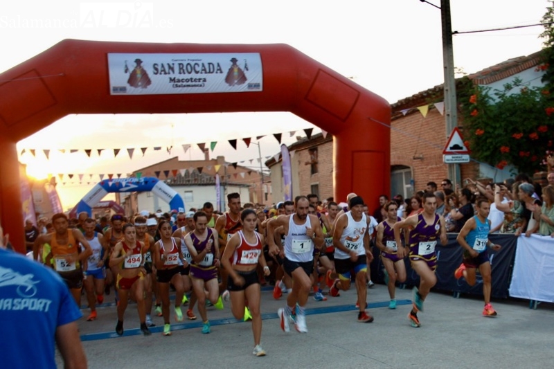 La XIV Sanrocada se reafirma como la gran cita del atletismo popular y bate récords con más de 900 corredores en Macotera