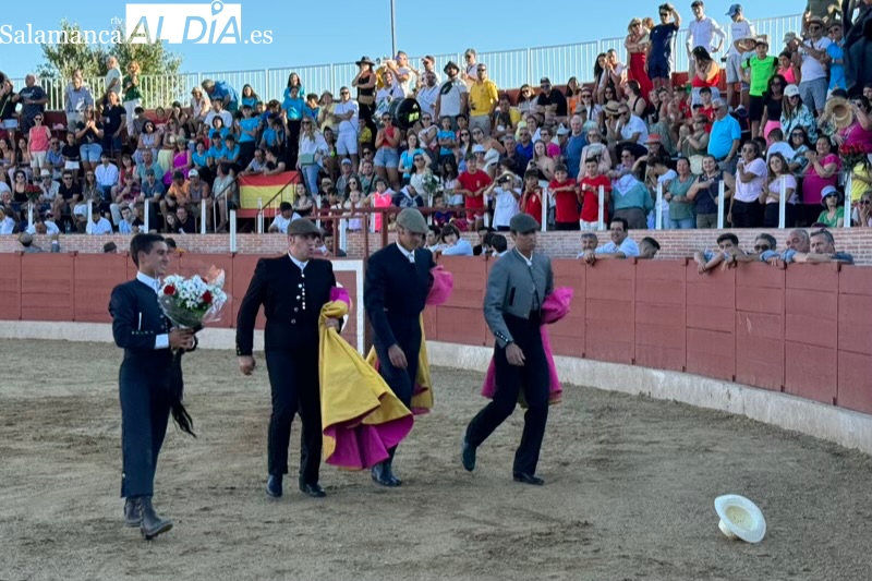 Gran éxito para el Festival Taurino de Cantalpino, con un Ismael Martín mayúsculo 
