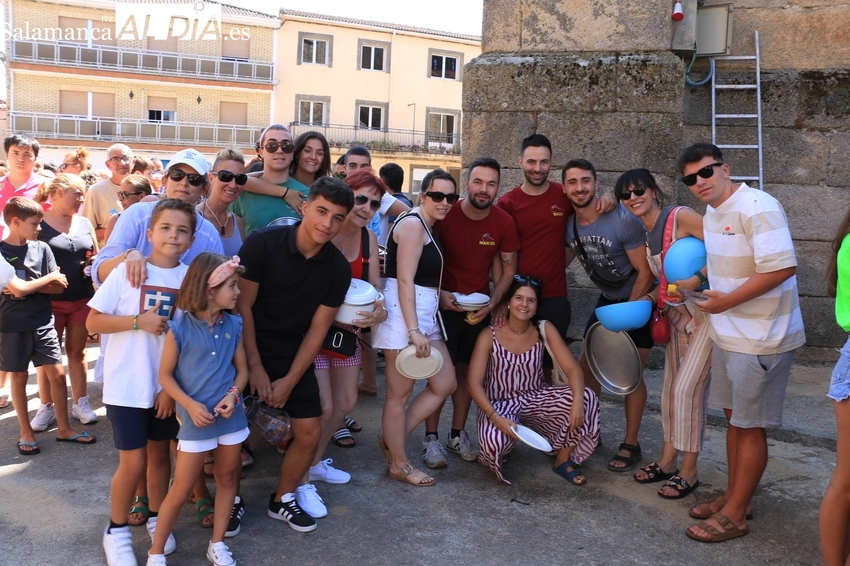 Masueco comienza sus fiestas con una paella para 900 personas