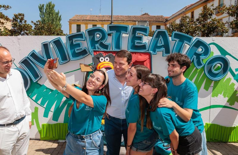 La Feria de Teatro de CyL tiene un impacto de tres millones de euros, afirma Mañueco