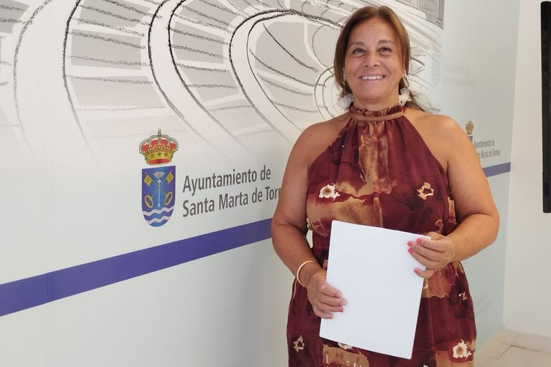 La Unidad de Trabajo Social de Santa Marta queda garantizada con 18.000 euros de la Diputación