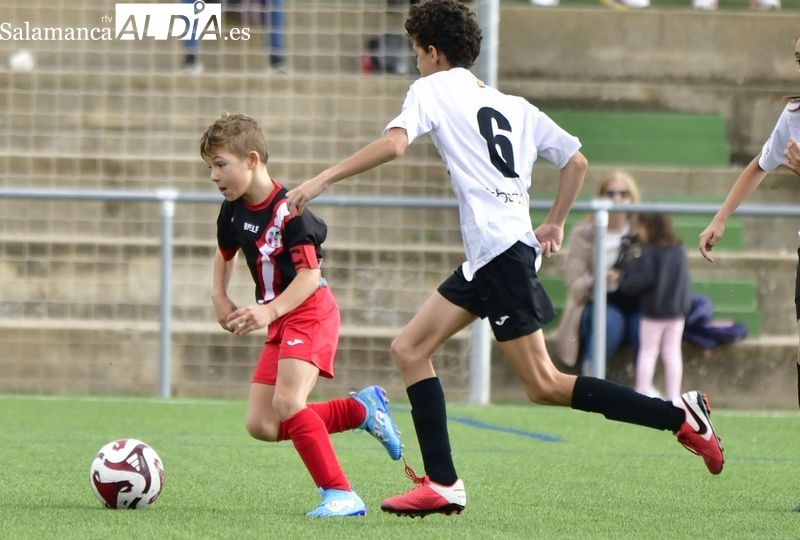 Más equipos y nuevas competiciones femeninas para el fútbol base de Salamanca