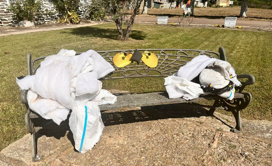 Destrozan buena parte de la decoración callejera del Arrabal de San Sebastián