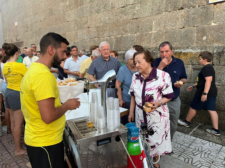 En Saucelle cogen fuerzas para afrontar con garantías lo que tienen por delante