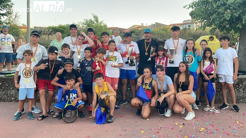 Buena participación en el 4º Torneo de Frontenis de Saldeana