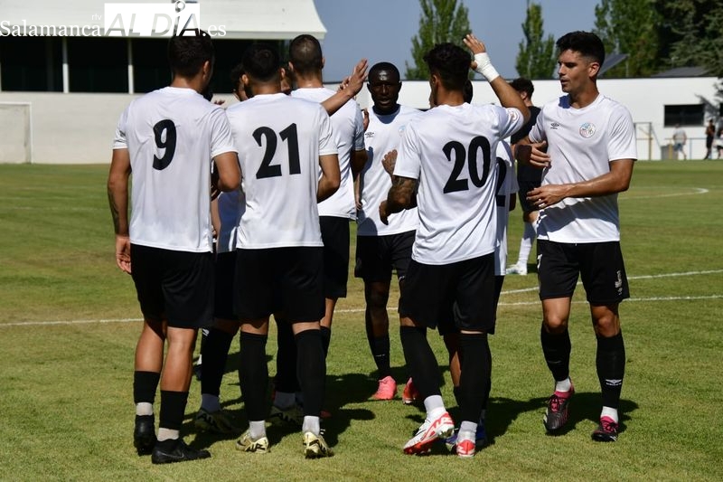El Salamanca UDS gana al Ribert en Nuevo Naharros y cierra la pretemporada con victoria para coger sensaciones (3-1)