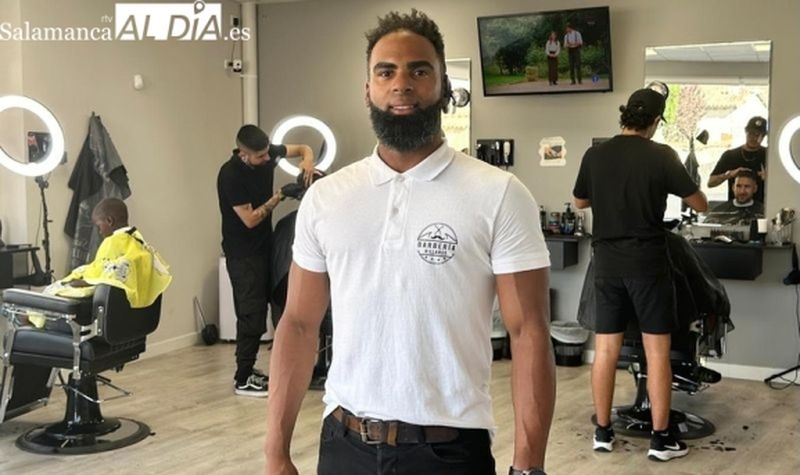 La revolución de las barberías en Salamanca: sin miedo al color y estilos sofisticados