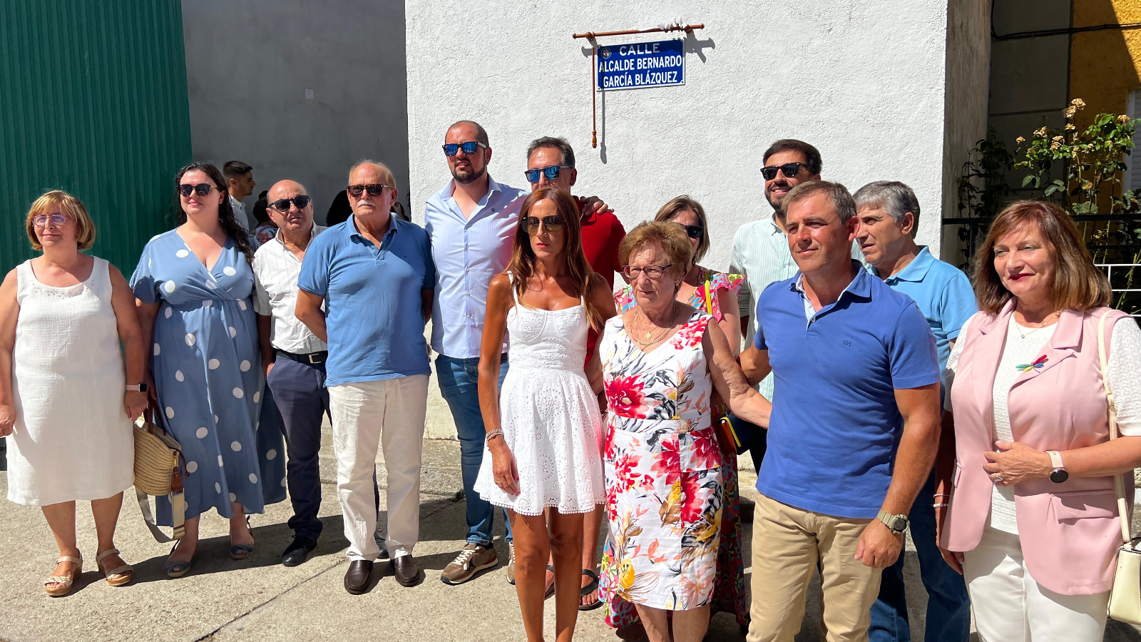 Emoción en Santiago de la Puebla en el nombramiento de la calle Alcalde Bernardo García Blázquez: Tenía todo el cariño del pueblo. Su nombre ya no se borrará de nuestra historia