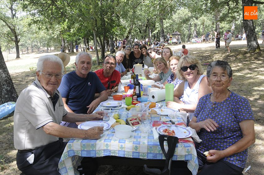 Gran paella popular que pone fin las fiestas de verano de El Payo