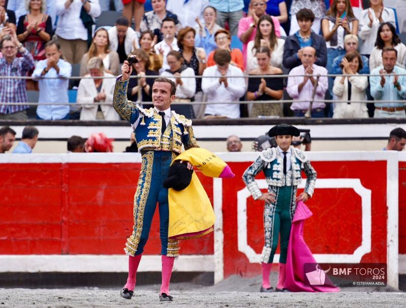 Damián Castaño pone Bilbao a sus pies con un faenón