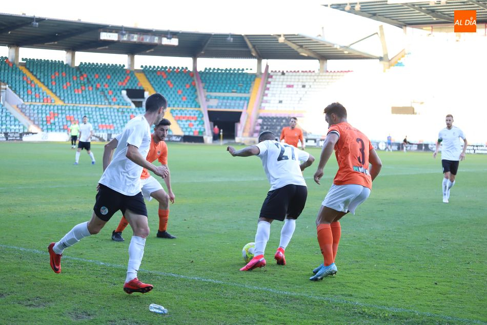 El debut amistoso del Salamanca UDS se adelanta unos días a Ciudad Rodrigo