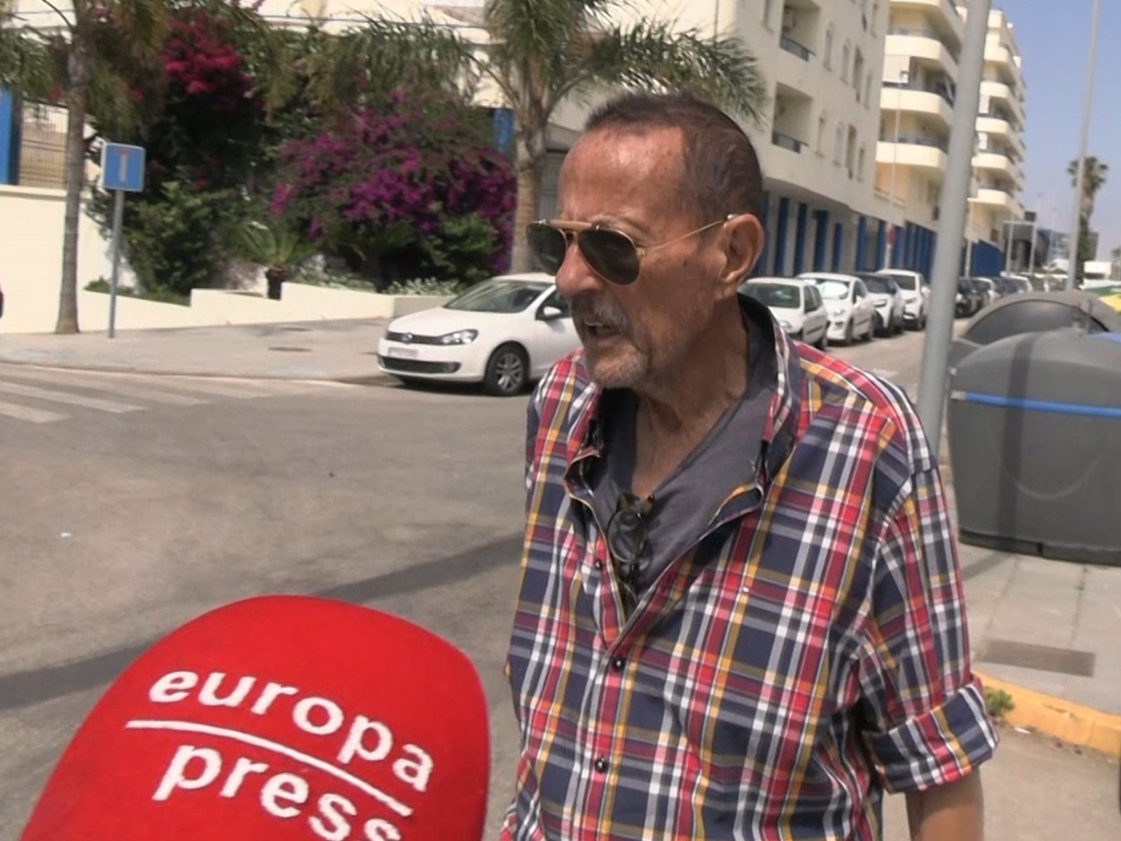 Últimas imágenes de Julián Muñoz, visiblemente deteriorado antes de su nuevo ingreso