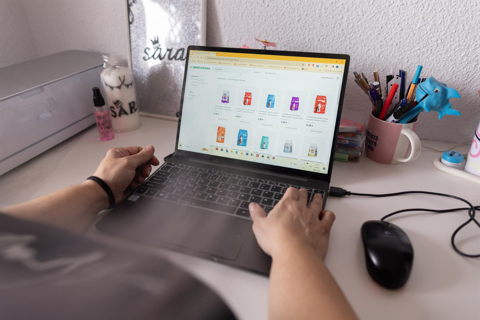 Los españoles consumieron 2 horas diarias de Internet en julio de 2023, casi 5 minutos más que en 2023