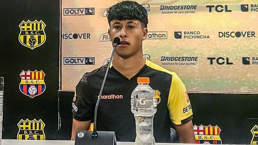 Joan Castaño, en conversaciones con el Salamanca UDS para cerrar la plantilla