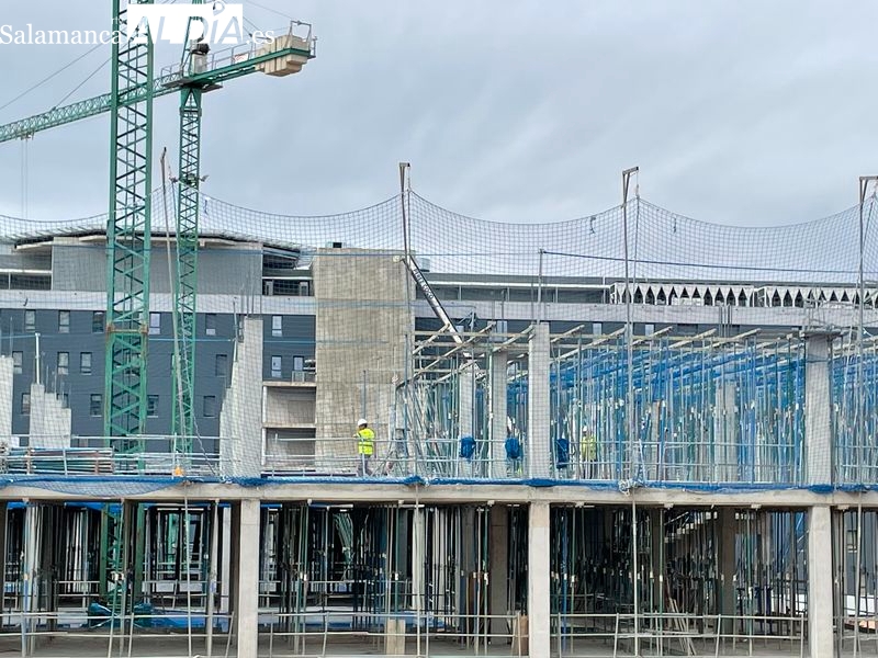 Avanzan las obras en el edificio de consultas del Hospital de Salamanca
