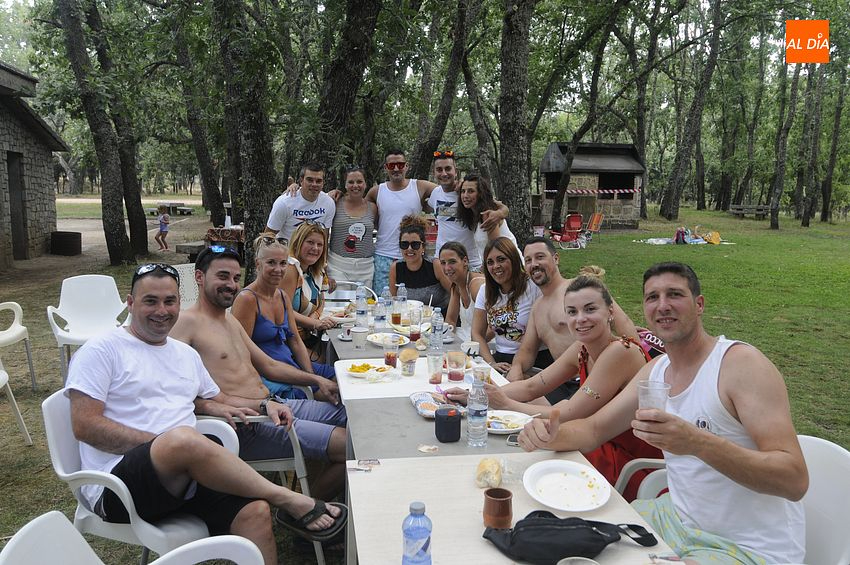 Gran paella popular para dejar con buen sabor de boca las fiestas de Agallas
