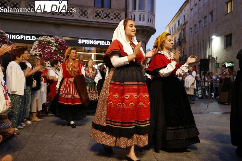 Grupos de Salamanca, Kosovo y Portugal en la segunda jornada del III Festival Internacional de Folclore Ciudad de Salamanca