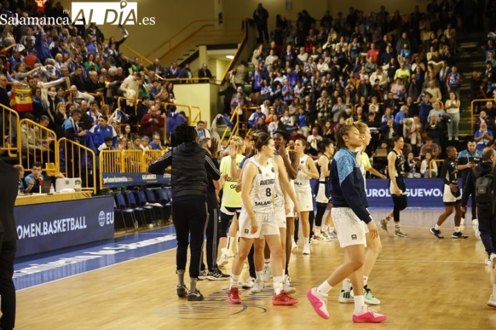 Así quedan las plantillas del Perfumerías Avenida y el Xoborg para la 24/25