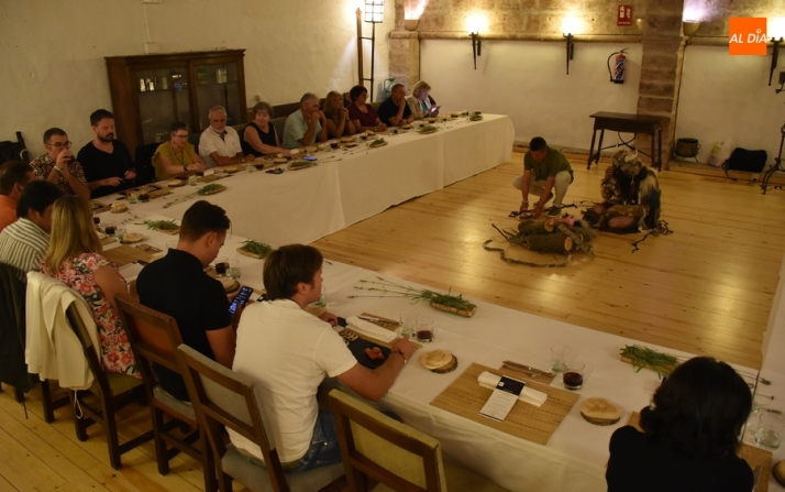 El Parador tendrá una nueva Cena Prehistórica el 14 de septiembre