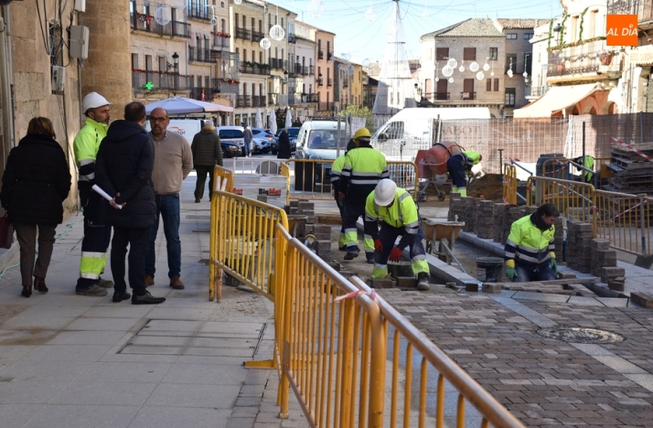 Los 27 presentados a la prueba teórica entran en la bolsa de empleo de peón de albañilería