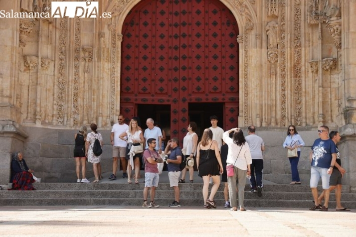 Julio deja huella en Salamanca: un aumento en viajeros y pernoctaciones