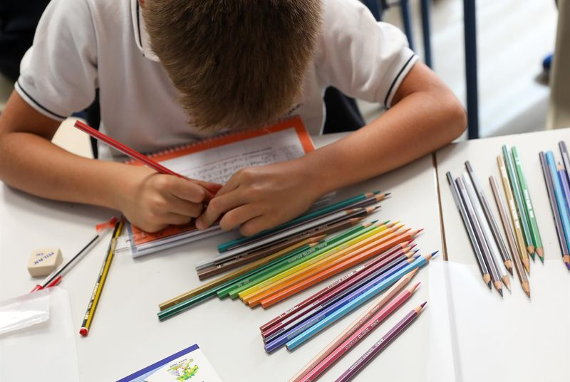 La vuelta al cole alcanza máximos históricos: 491,9 euros por niño