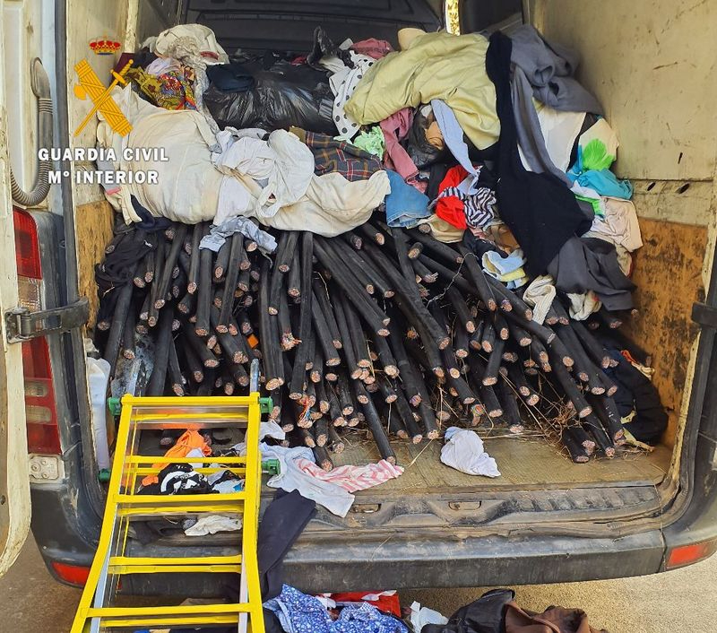 Dos detenidos en Salamanca por el robo de de 4.000 metros de cableado de cobre 