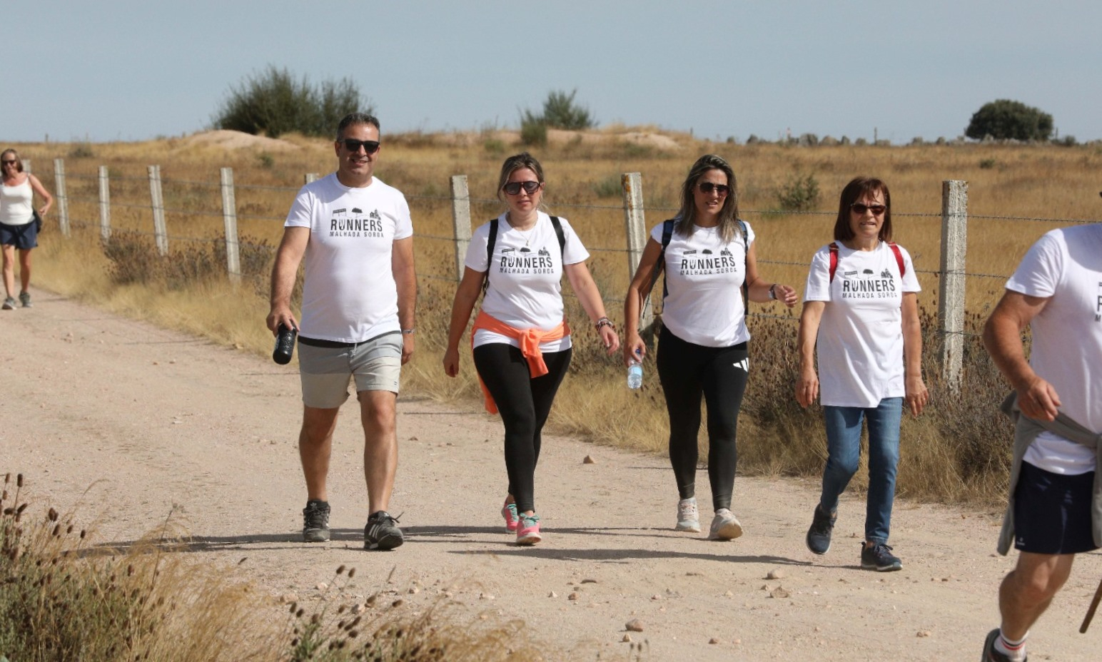Unas 170 personas peregrinan desde Fuentes de Oñoro al Santuario de Nossa Senhora D’Ajuda