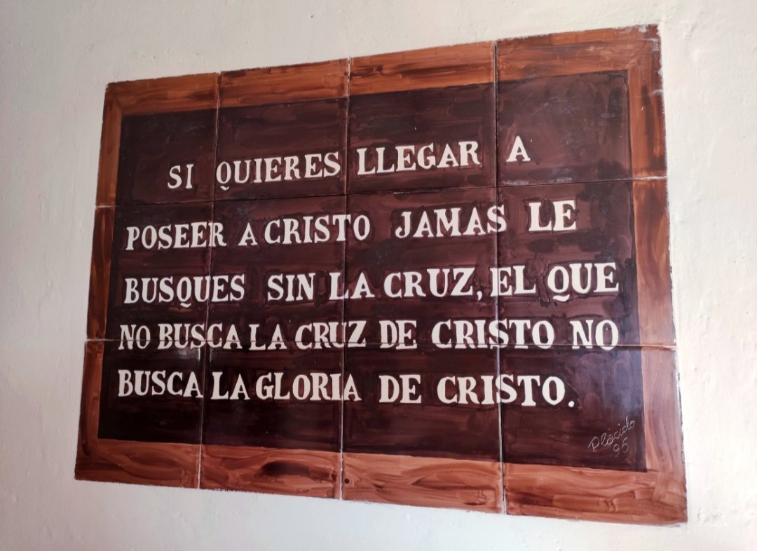 Cruz buscad, cruz os convino...