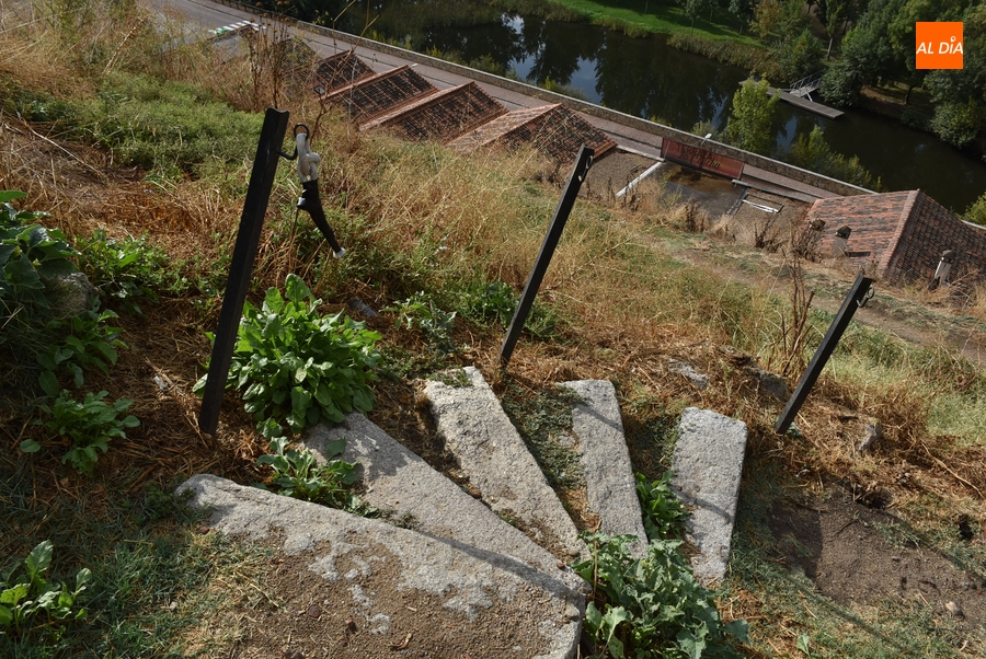 Sustraída parte de la soga que sirve de pasamanos en la Cuesta de las Emes