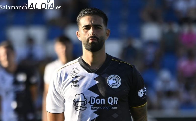 El delantero de Unionistas Dani García presenta afectación meniscal y un edema óseo en su rodilla derecha